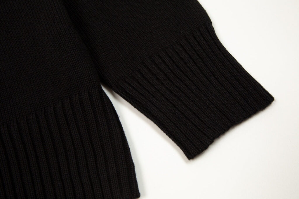 "Heart" - Sweater Black – Ansicht 5
